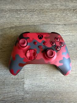 Red Black Daystrike Camo Xbox Series X|S Wireless Controller