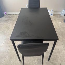 Dining Room Black Table & Chairs 