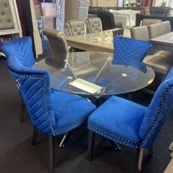 New 5-Pc Dinning Room Set 