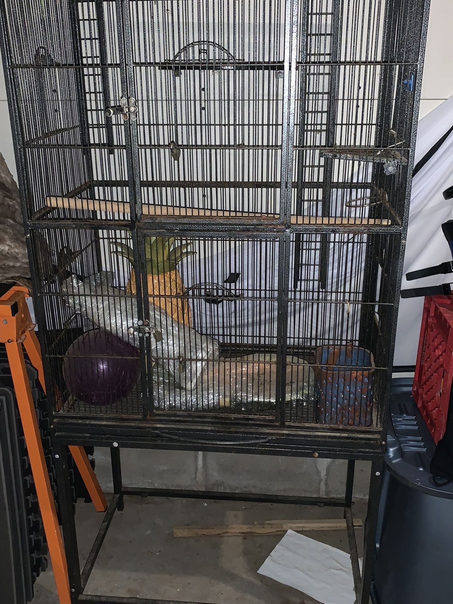 Upright Bird Cage Or Sugar Glider Cage