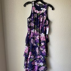 Brand New Woman’s Shelby+Palmer brand Purple Floral Dress Up For Sale 