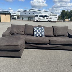 Free Delivery Sectional Couch 