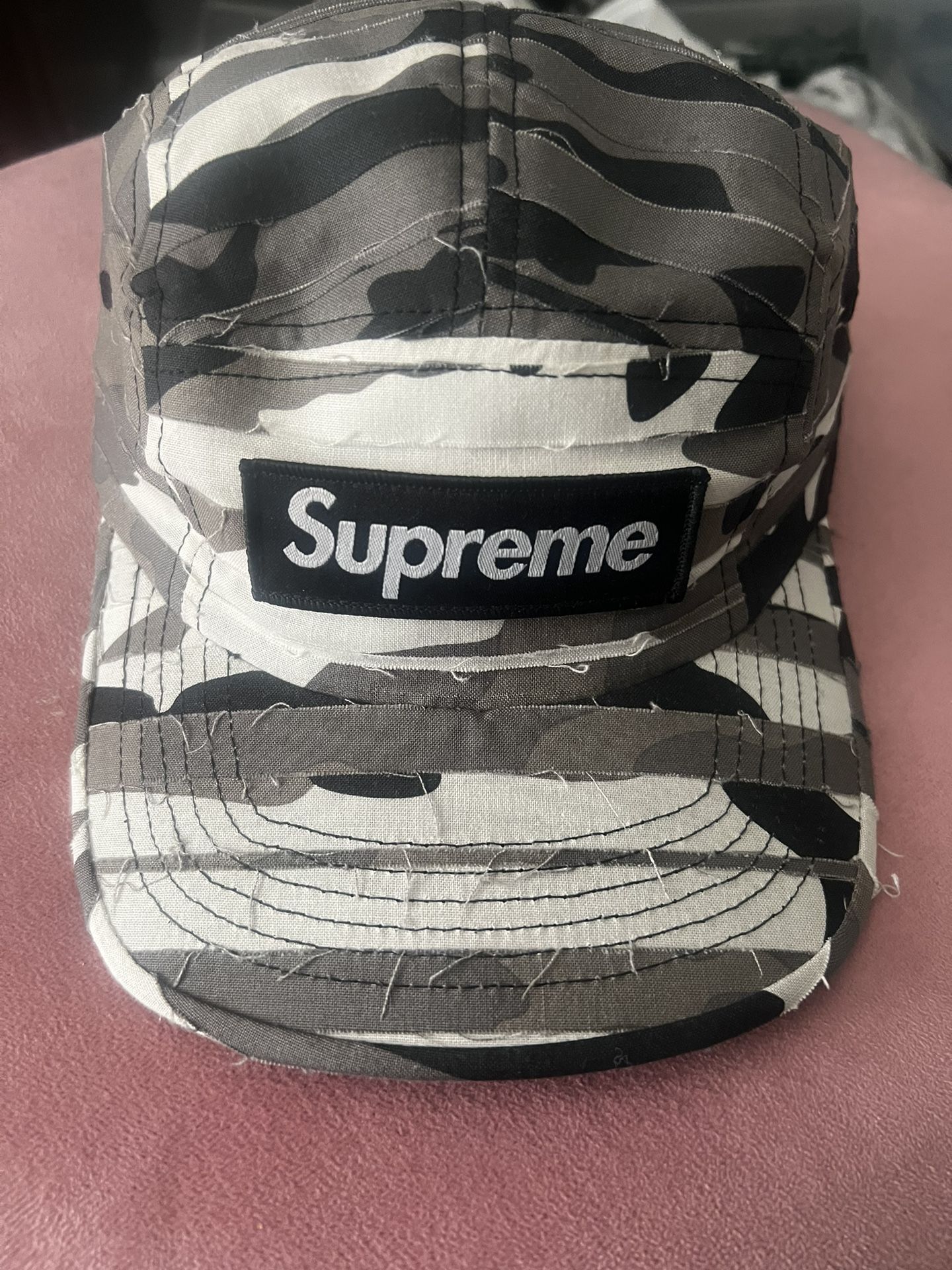 Supreme Hat 