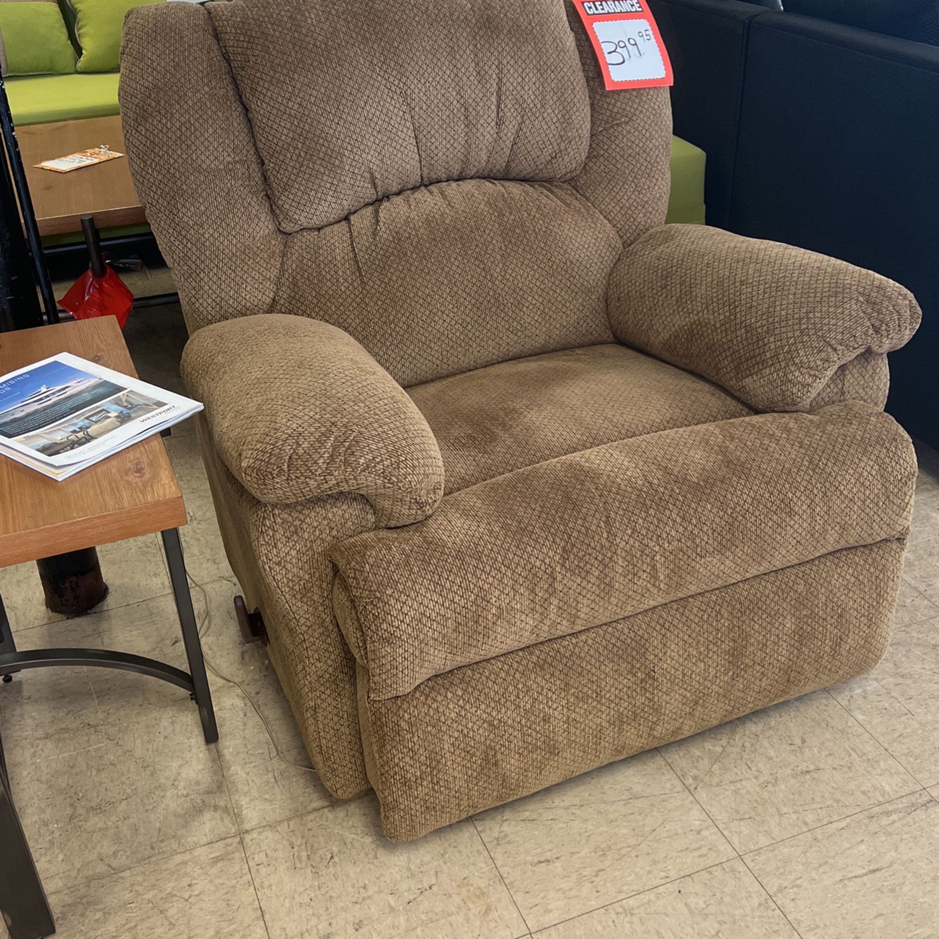 Brand new recliner for only 399