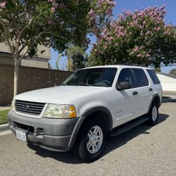 2003 Ford Explorer 4.0 Liter Clean Title 