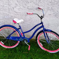 Women's huffy 26" Beach Cruiser bike bicicleta