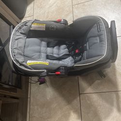Graco Snugride Snuglock 30
