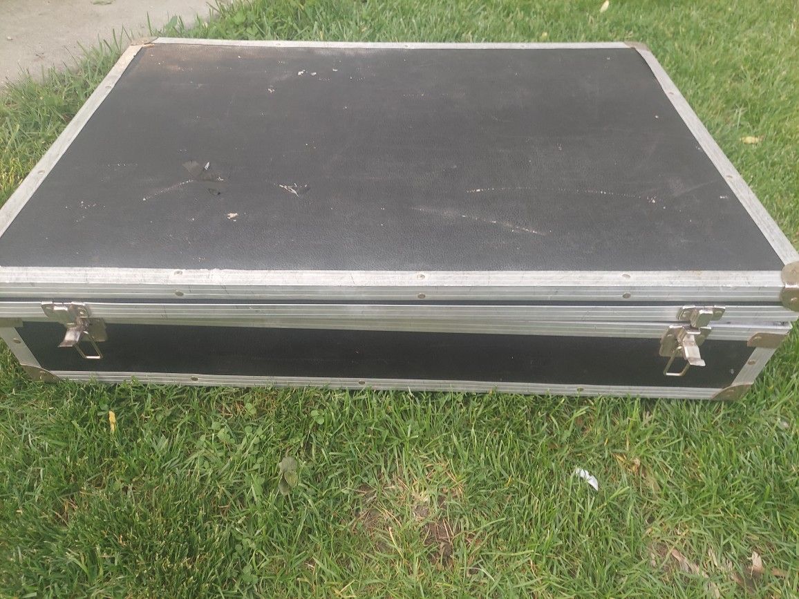 music case