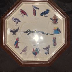 Antique Aviary Bird clock Quartz 