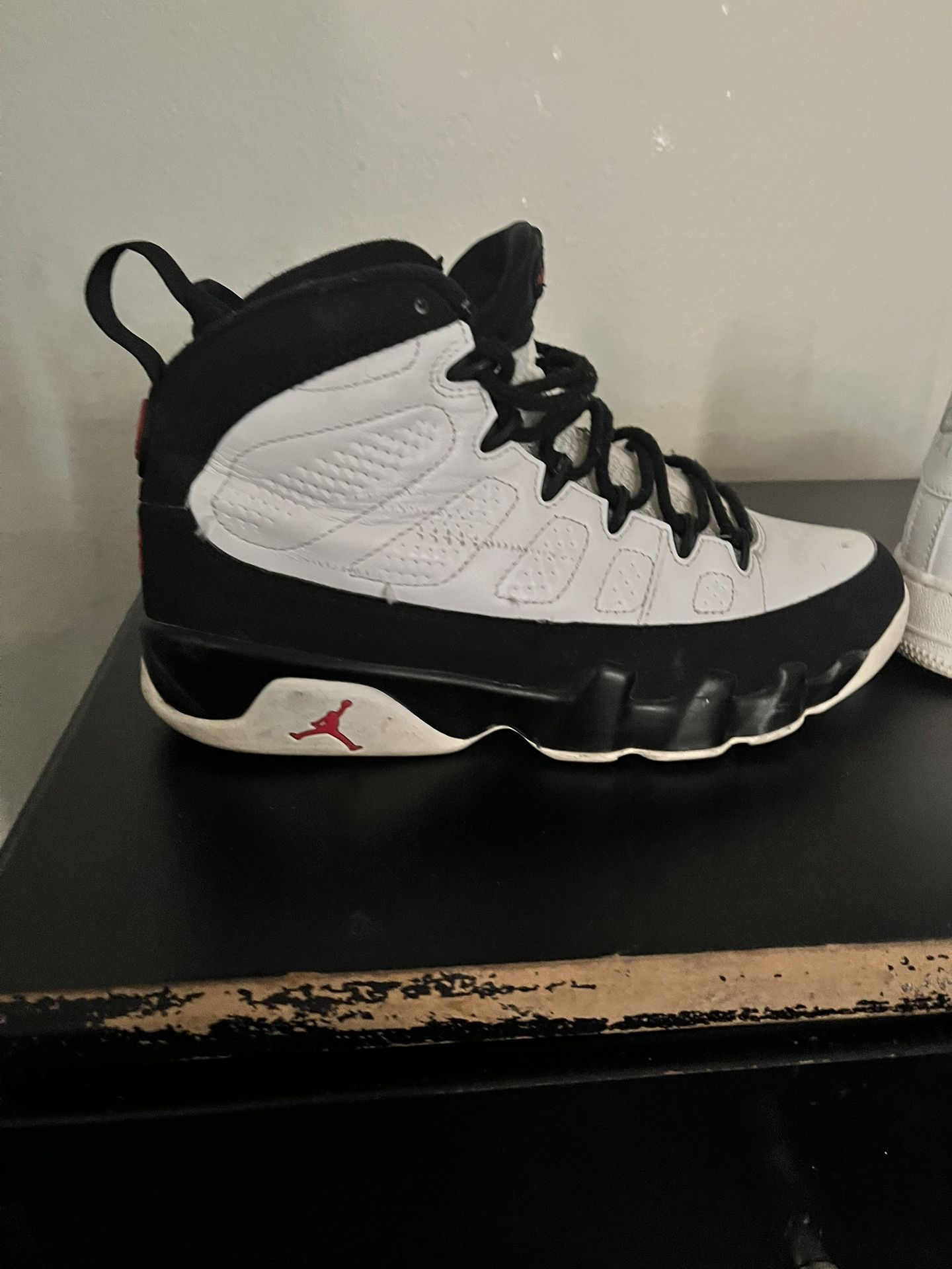 Retro Jordan 9s