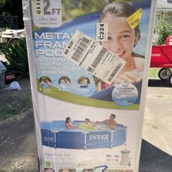 Brand new Metal frame Pool