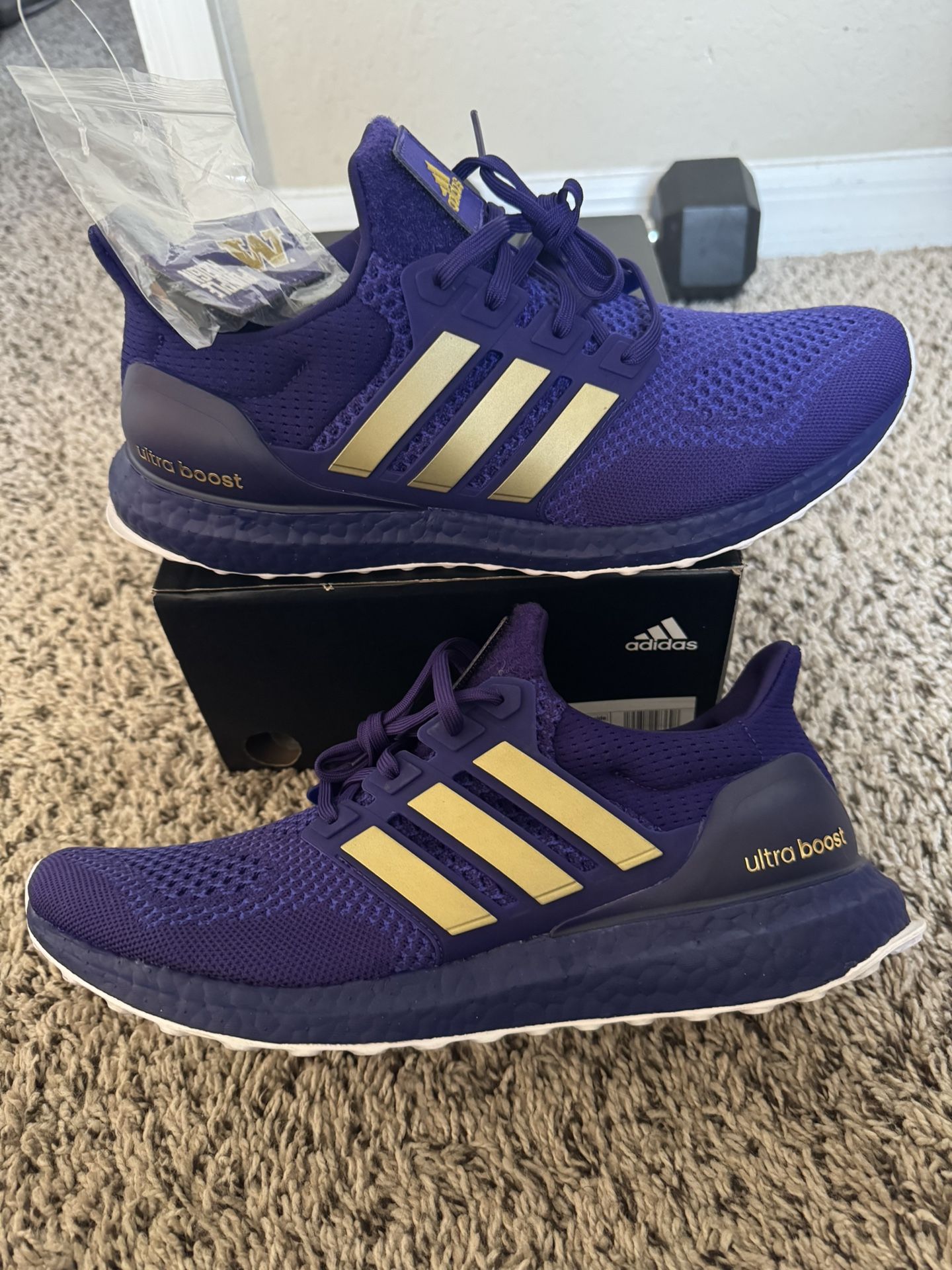 ADIDAS ULTRABOOST Purple Reign Yeezy 350