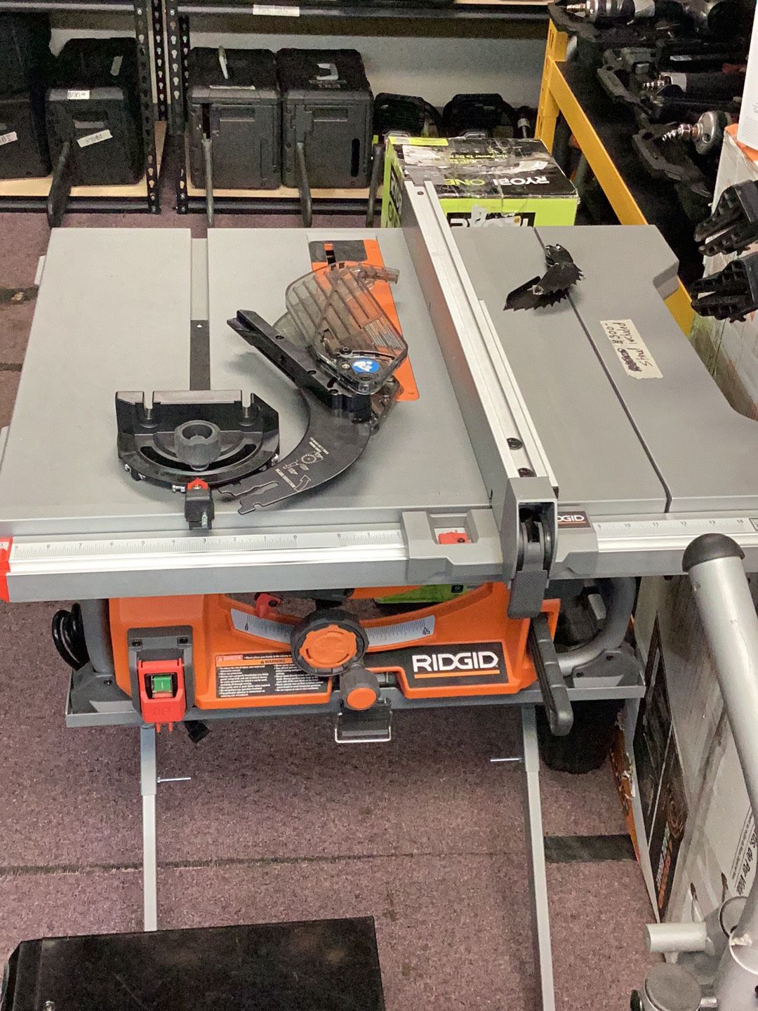 RIDGID R4518 15 Amp 10 in. Table Saw with Folding Stand 