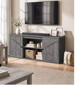 Farmhouse TV Stand for TVs up to 65 Inches, Entertainment Center with Storage Cabinets and Sliding Barn Doors, Media Console Table for Living Room, Gr