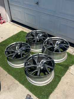 370z Sport Rays OEM Wheels Rays Nismo 19” 5x114