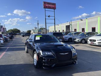 2017 Chrysler 300