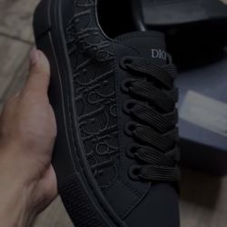 DIORS B33 MENS SIZE 9