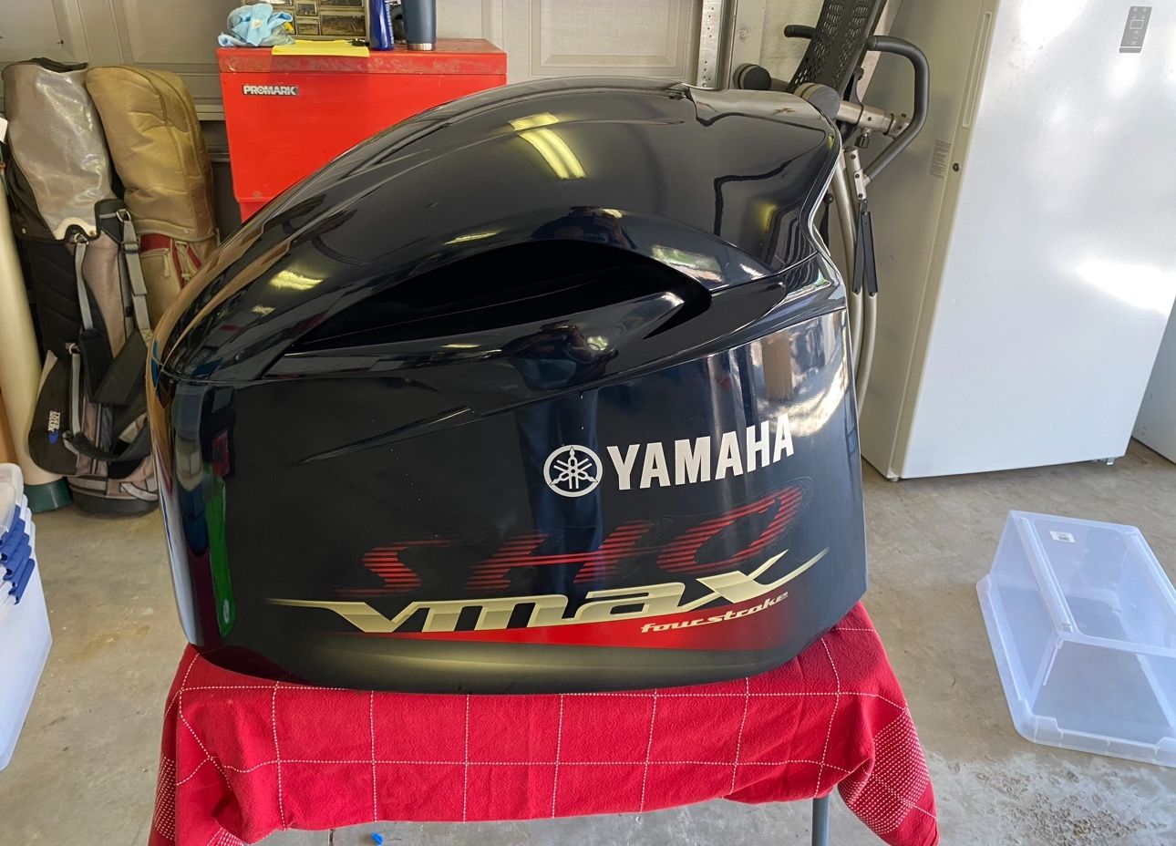 Yamaha 250hp Vmax SHO outboard top cowling