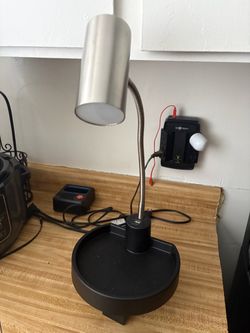 Gooseneck Desk LED Lamp with Base Tray