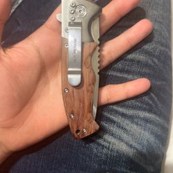 20 Wood Knife 