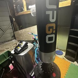 Heavy punching bag