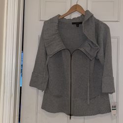 New with tags Fever Brand grey zippered sweater size large