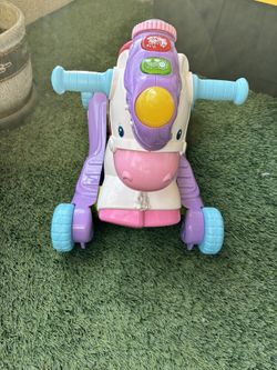 VTech Prance & Rock Learning Unicorn'' Push & Pedal