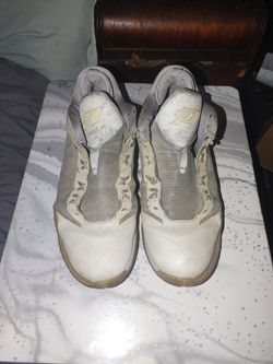 Use Jordans low tops Chris Paul's