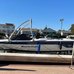 1989 Master Craft Prostar 190