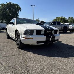 2006 Ford Mustang