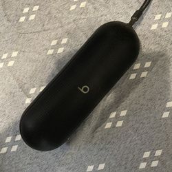 Beats Pill — Wireless Bluetooth Speaker — Matte Black