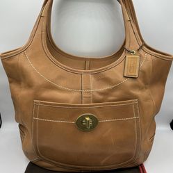 バッグ Coach Legacy Ergo Burnished Leather Tote COACH Legacy Pebbled Leather Tote Bag | Dillard's