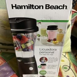 HAMILTON BEACH BLENDER 