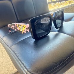 Prada 100 % authentic