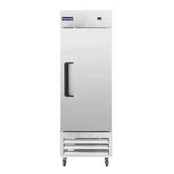 Single Reach-In Solid Door Refrigerator