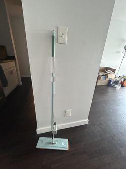 Mop Sweeping