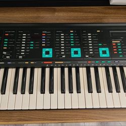 Yamaha PSR-90 FM Synthesizer Keyboard