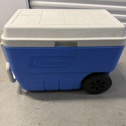 Coleman rolling cooler beach Pool BBQ 