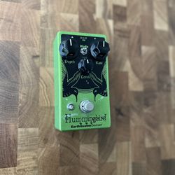 Earthquaker Devices Hummingbird Electric Guitar Pedal Effects Unit