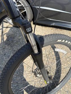 2022 giant 29 inch mountain bike