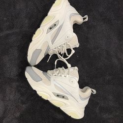 Dior B22 White Size 9