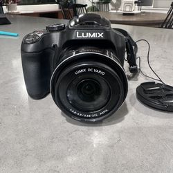 Panasonic LUMIX DMC FZ70 Digital Camera