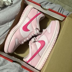 NIKE DUNKS PINK 6.5W