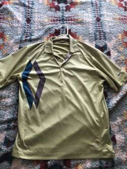 Mens Size Medium And Large Golf Polos And Sweaters Quarter Zip PGA