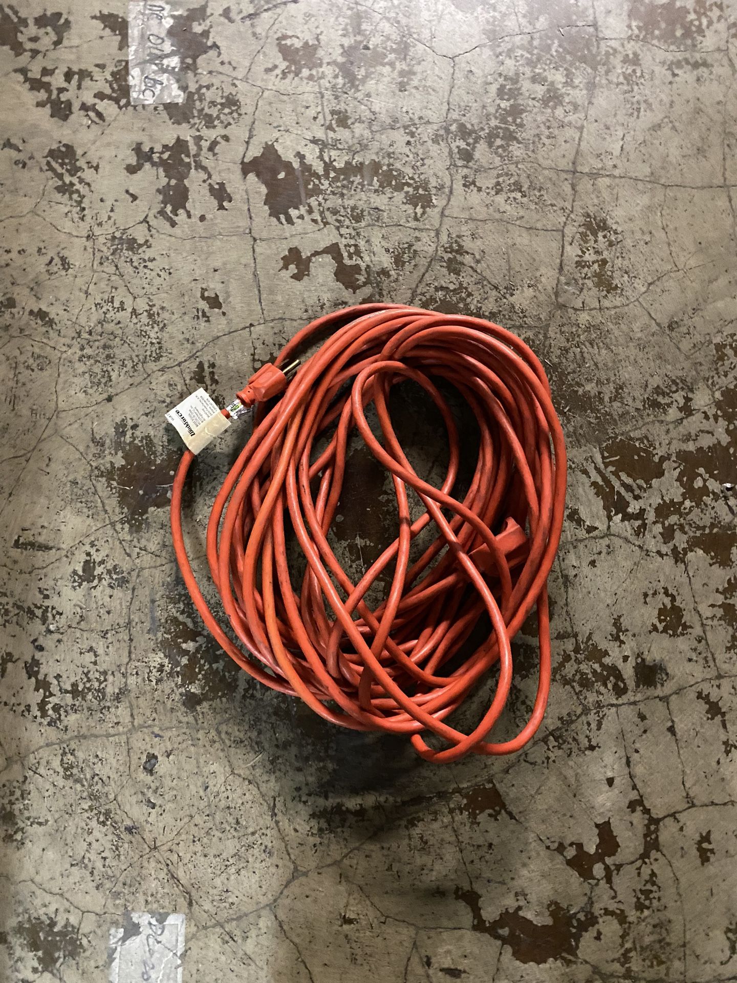 Extension Cord, 50ft., 16 Gauge, 13 Amp, 125V for Sale in Los Angeles