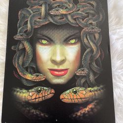 Halloween Medusa Wall Decor 