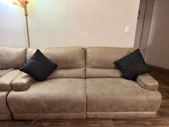 Three of recliner Sofa set Soft Leather Good condition