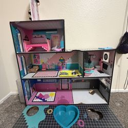 LOL Dollhouse