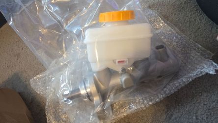Subaru Impreza Brake Master Cylinder Assembly