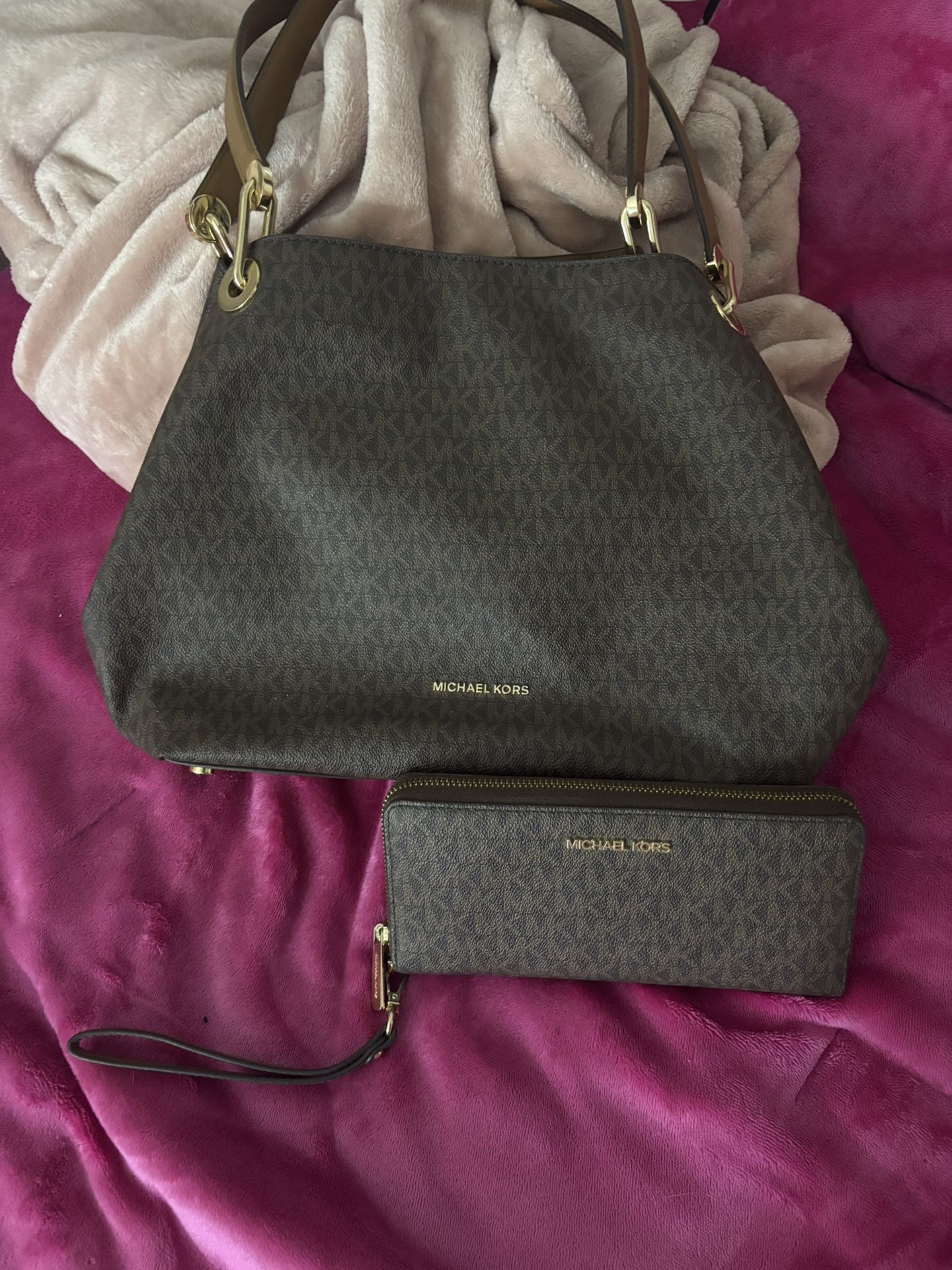 Michael Kors Bag Set